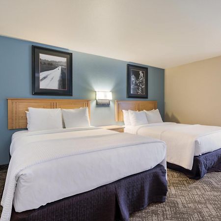 היל סיטי Best Western Golden Spike Inn & Suites מראה חיצוני תמונה