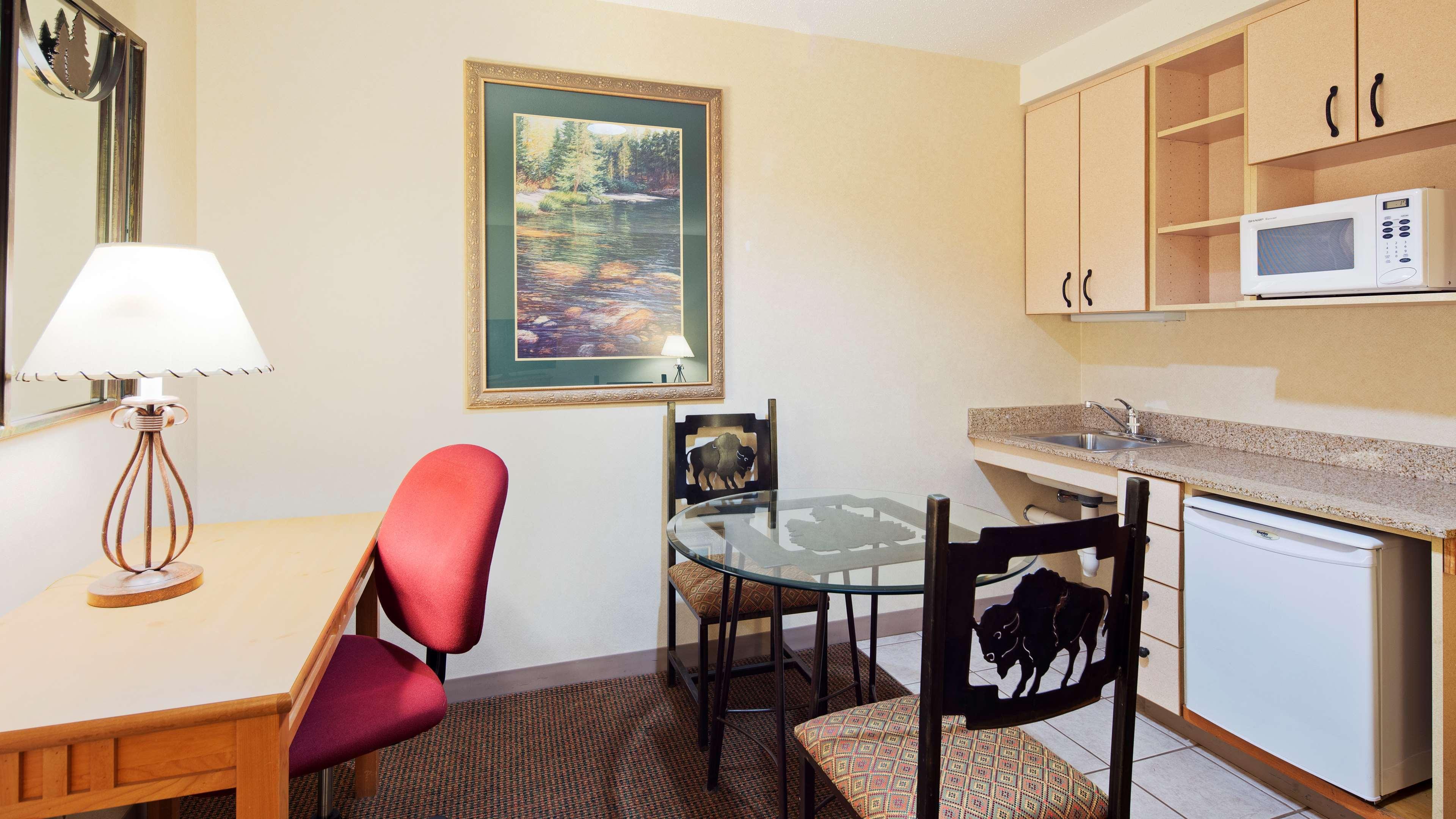היל סיטי Best Western Golden Spike Inn & Suites מראה חיצוני תמונה