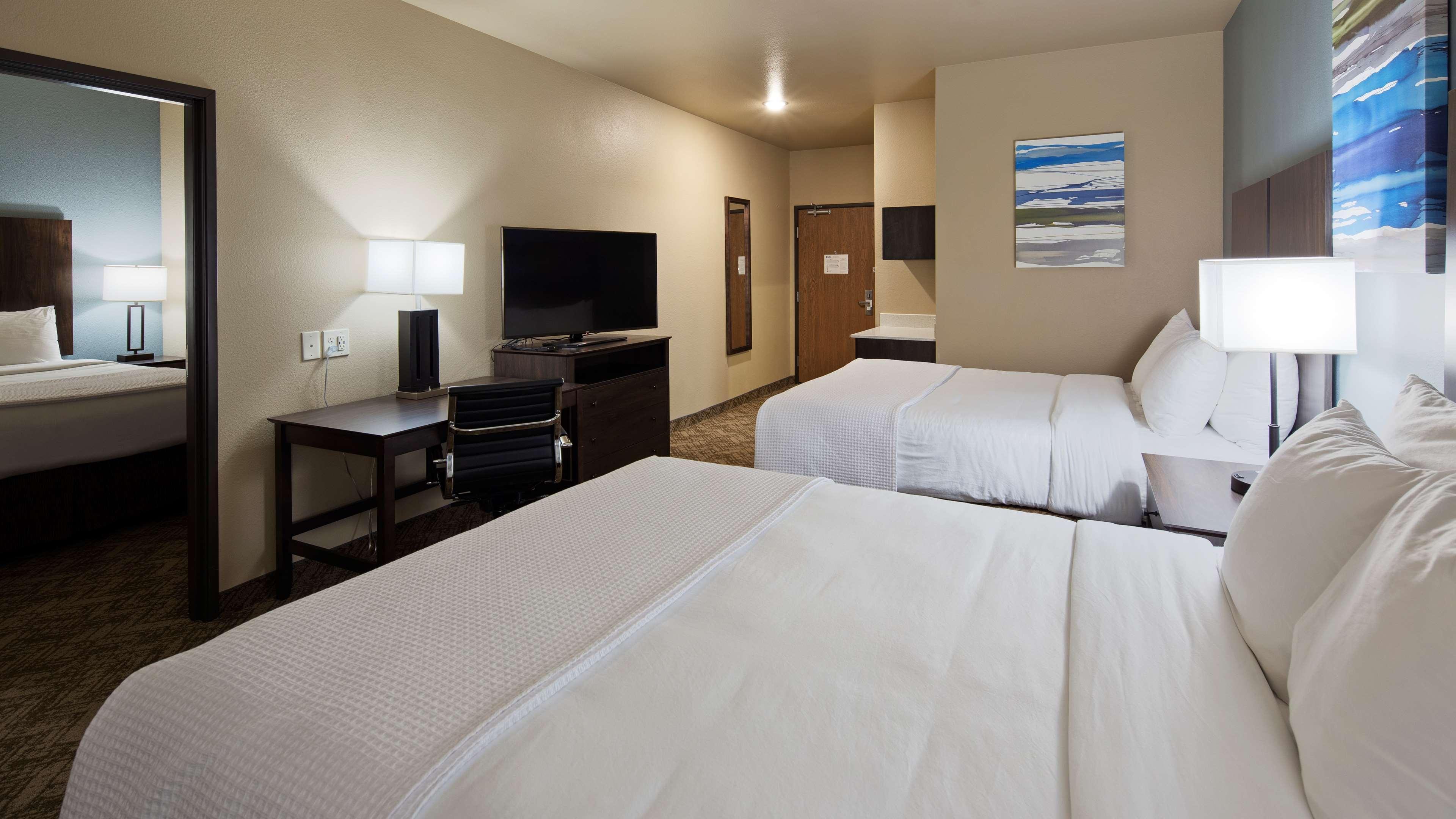 היל סיטי Best Western Golden Spike Inn & Suites מראה חיצוני תמונה