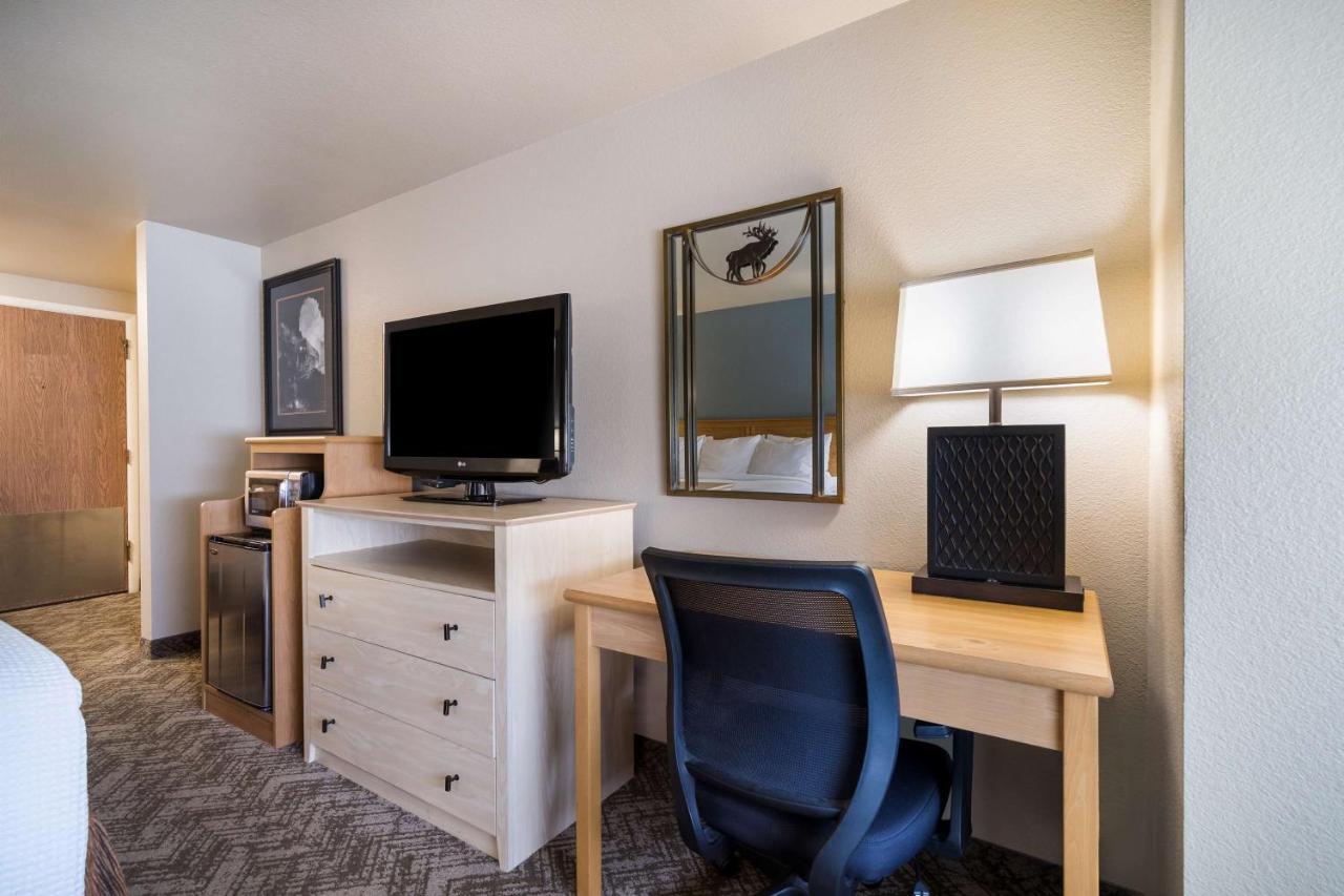 היל סיטי Best Western Golden Spike Inn & Suites מראה חיצוני תמונה