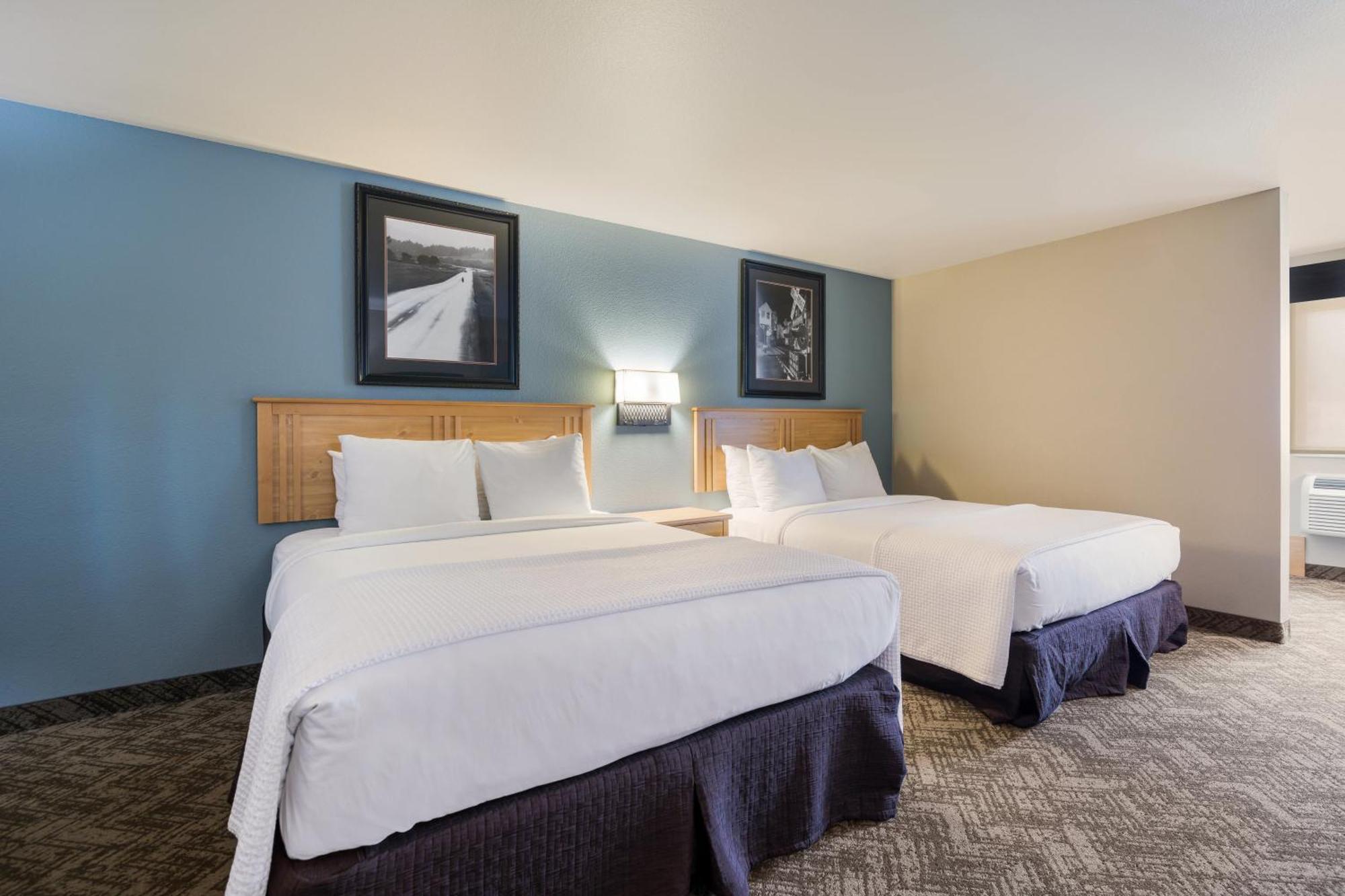 היל סיטי Best Western Golden Spike Inn & Suites מראה חיצוני תמונה
